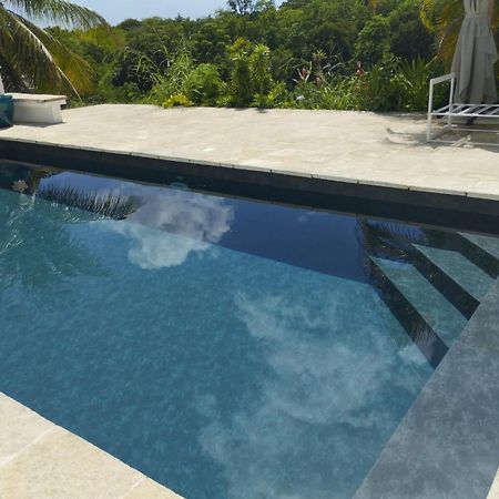 Bas De Villa Vue Mer Avec Deux Chambres Grand-Bourg  Exteriör bild